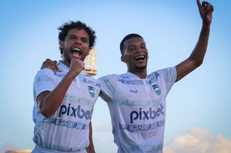 Vitor Ferraz, Serra Branca