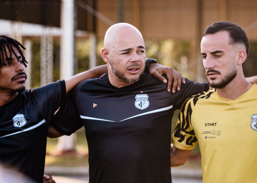 Adriano Souza, Gustavo Petrocelli, Treze