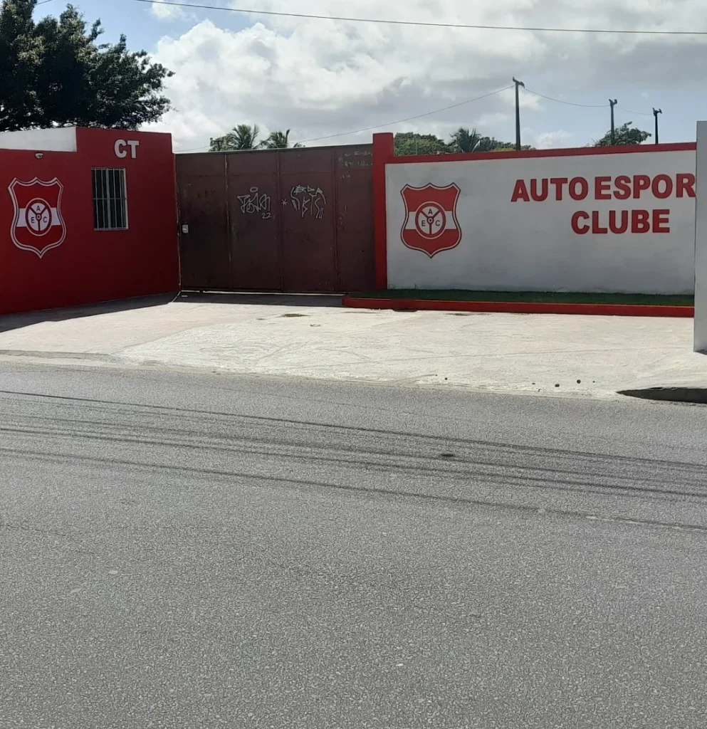 Fachada do Auto Esporte Clube